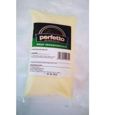 

Keju mozarela perfetto .repack.100gram, 40 gram ム