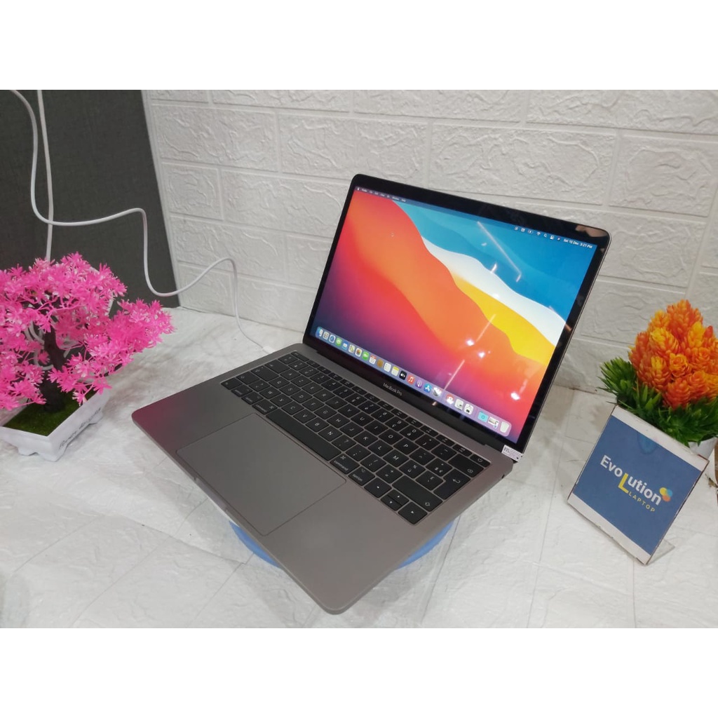 ORIGINAL APPLE MACBOOK PRO 13 MPXQ2 i5 / i7 8/16GB 256GB GREY SECOND MULUS