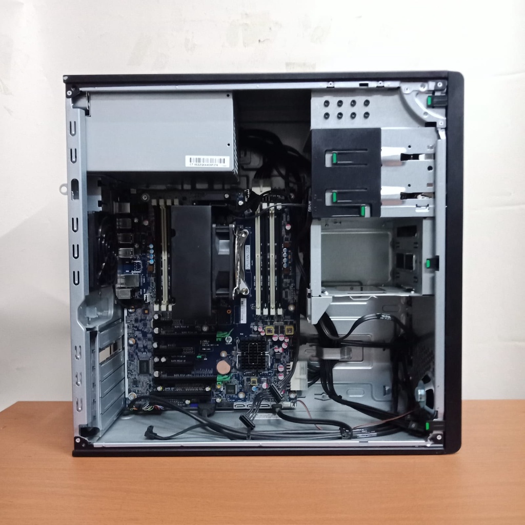 Komputer cpu server Hp Z440 warkstation xeon E5-1630v3 @3.50ghz Ram 32Gb/Ssd 512Gb/nvidia