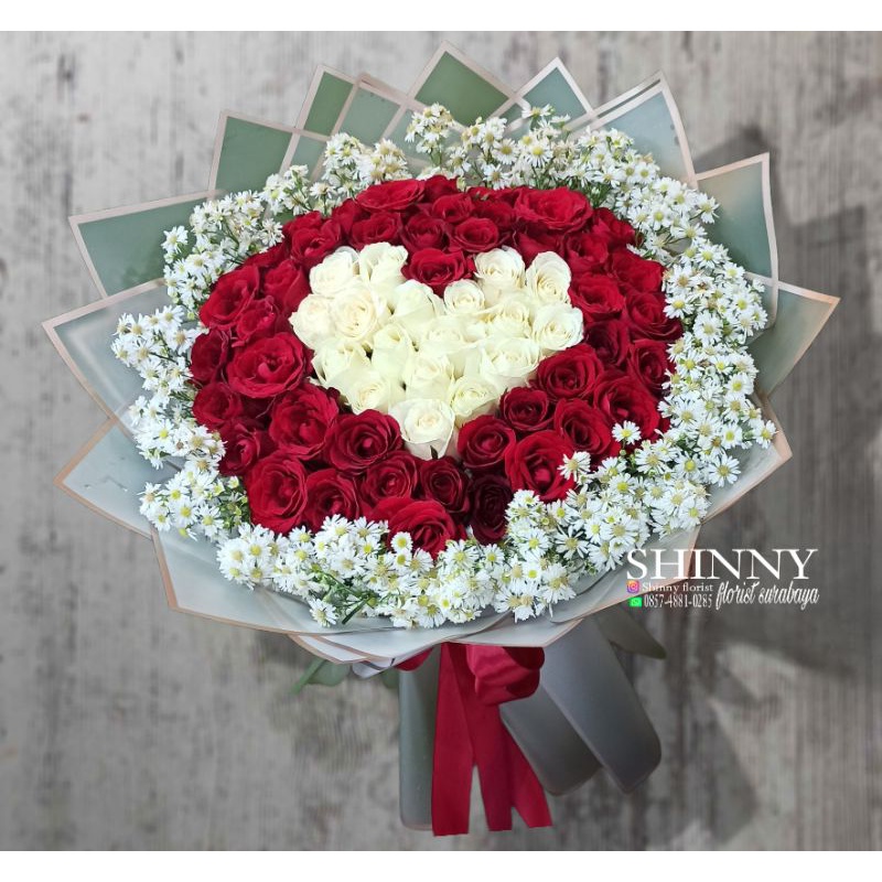mawar jumbo/jumbo bouquet/buket mawar merah/buket hari ibu/buket ulang tahun/buket anniversary/buket