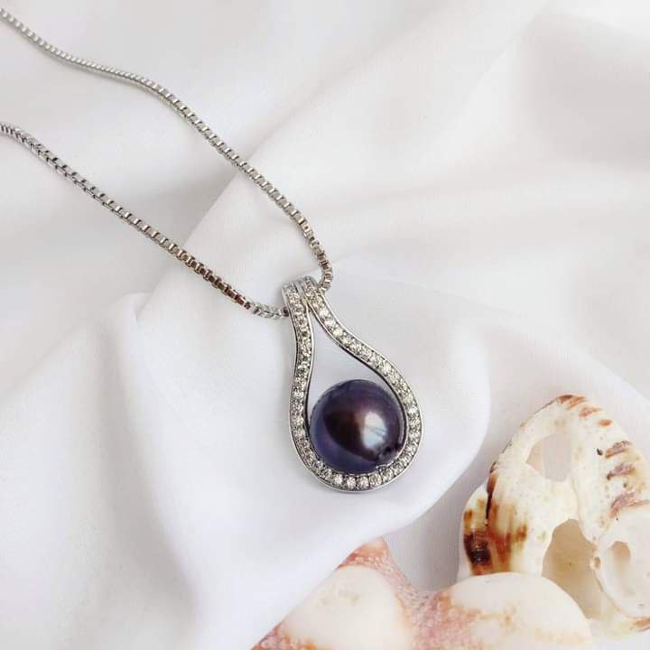 KALUNG MUTIARA AIR TAWAR  BERSERTIFIKAT, ASLI, LOMBOK PEARL, KALUNG WANITA, KADO ULTAH, WISUDA, LEBA