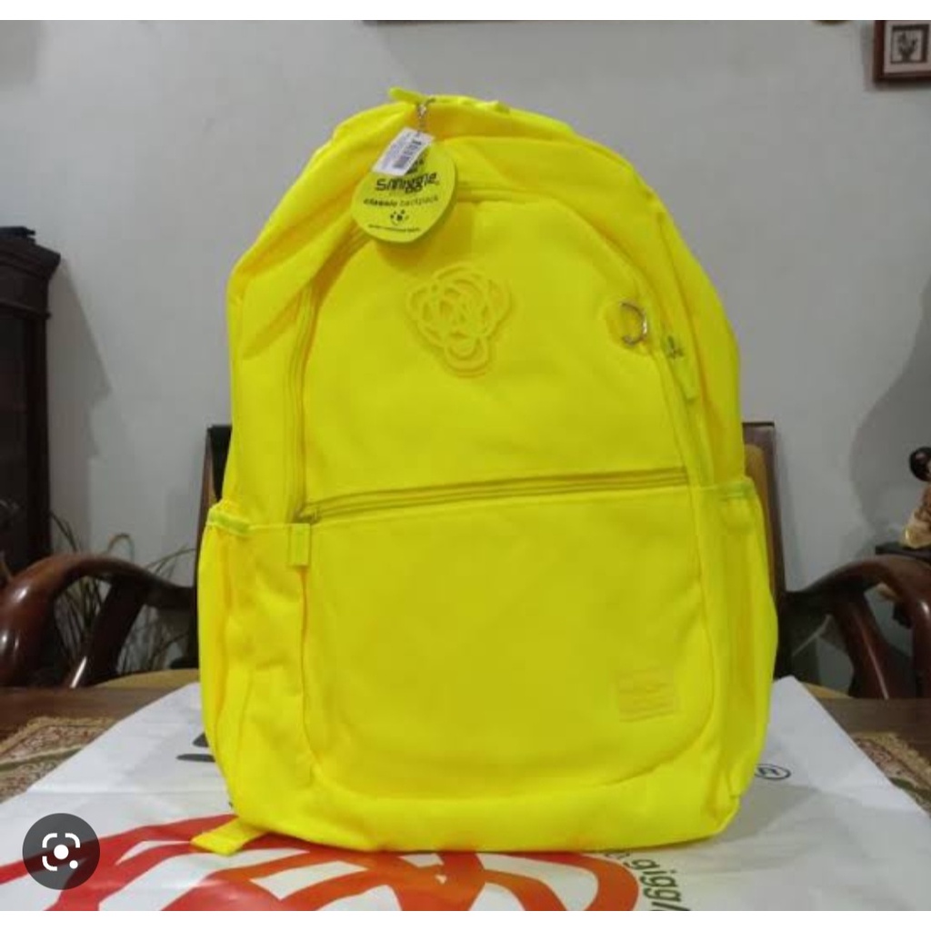 Smiggle backpack large yellow polos