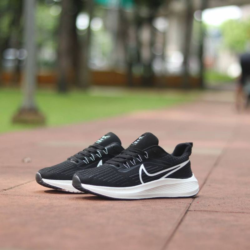 Sepatu Sneakers Kets Nik* Zoom Wanita Ukuran 37 38 39 40 41 Terlaris Running Women