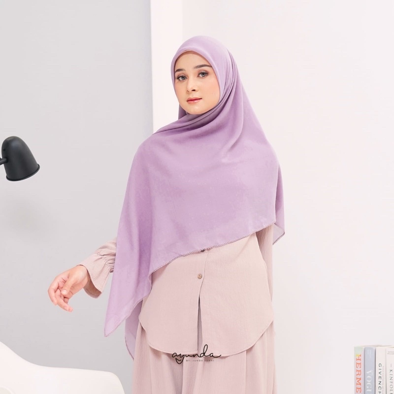 Ayunda by Junda - Sayda Square Syari - Voal Segi Empat Crochet 145x145 cm