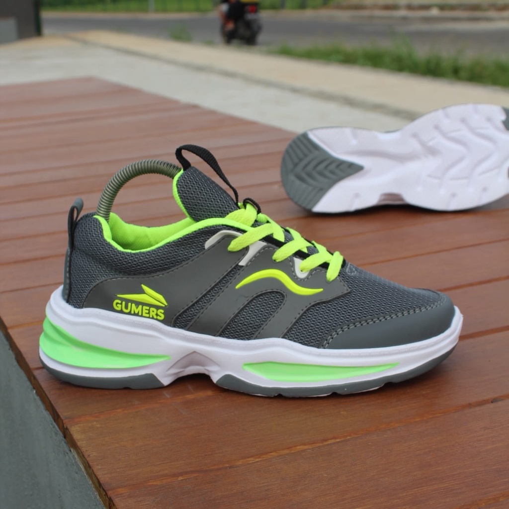 Sneakers Gumers grey hijau , Sepatu Pria dan Wanita, sepatu sport, sepatu santai, sepatu olahraga, sepatu kerja, sepatu sekolah, sepatu hitam polos, sepatu enteng. sepatu terbaru, sepatu terlaris, sepatu lari, sepatu senam, sepatu jogging, sepatu running