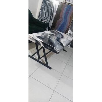 Meja resin coffe table