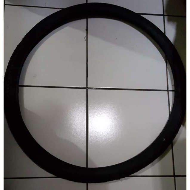 Ban Luar Sepeda Ukuran 26 X 1.75 Genio Ht