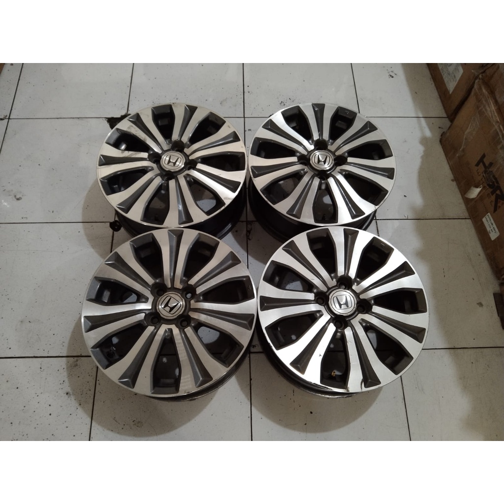 Velg Mobil Bekas Oem Murah Honda Freed Ring 15x5,5 Pcd 4x100 Grey Polish Buat Brio Agya Ayla