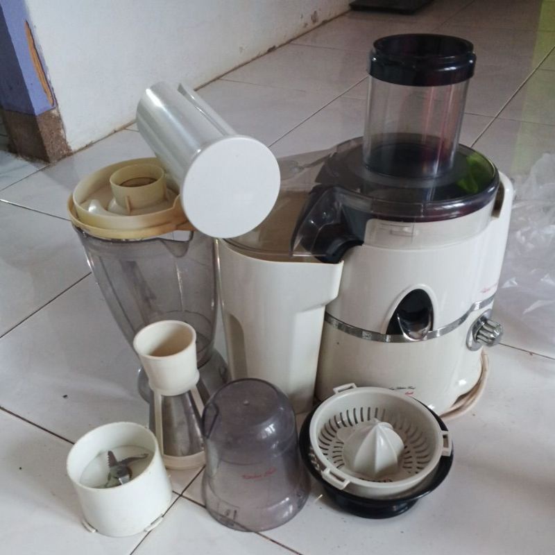 blander 7 in 1 second