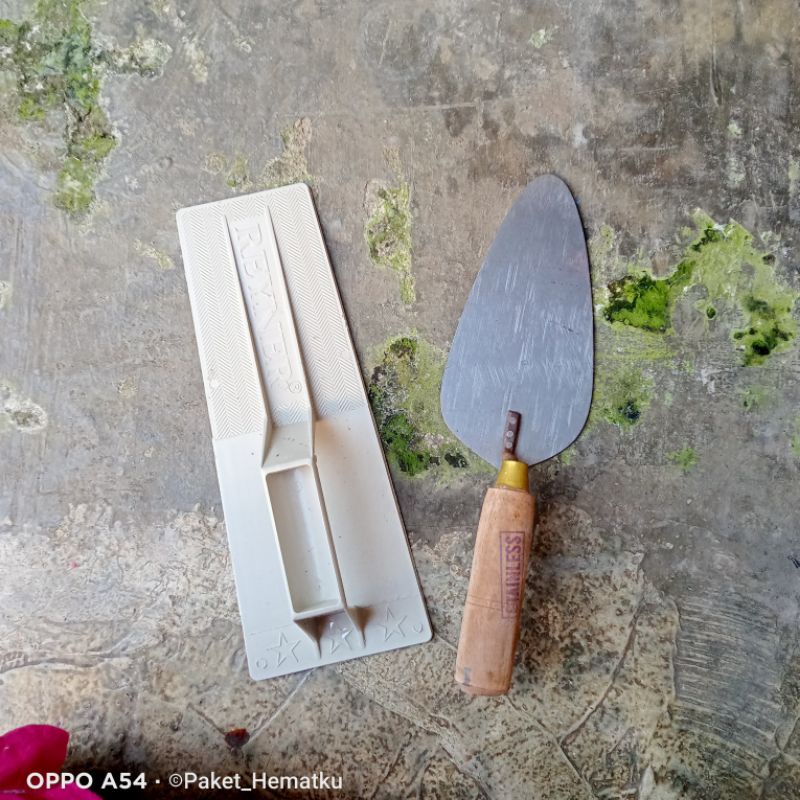 Satu Paket Raskam Atom Penghalus semen Dan Sekop Semen Ukuran panjang / Satu Set Raskan Dan Semen / 