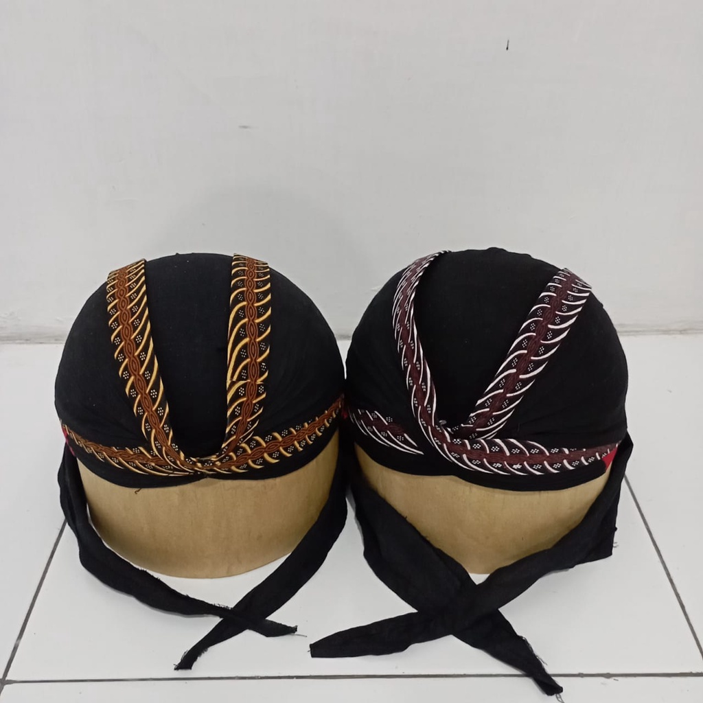 Blangkon Jogja Kagok Sliwir Dewasa Jogja Lipat Jebeh Sliwir Jogja Hitam Putih Coklat Dewasa