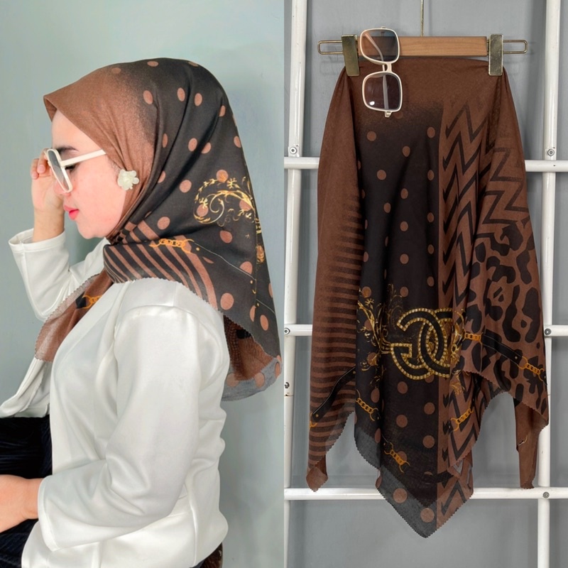 HIJAB SEGI EMPAT VOAL MOTIF LASERCUT