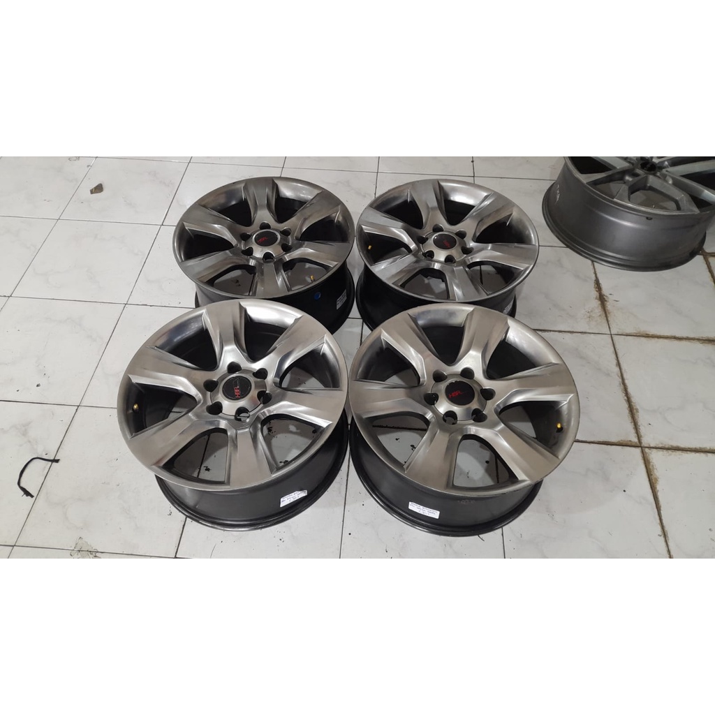 VELG MOBIL BEKAS TROCHE HSR R20X9,5 6X139 ET20 GREY
