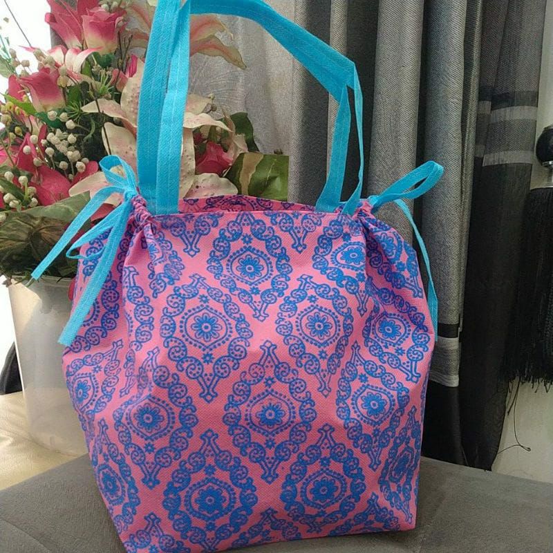 harga lusinan tas Hajatan Dus 22 Mewah tebal 60 GSM