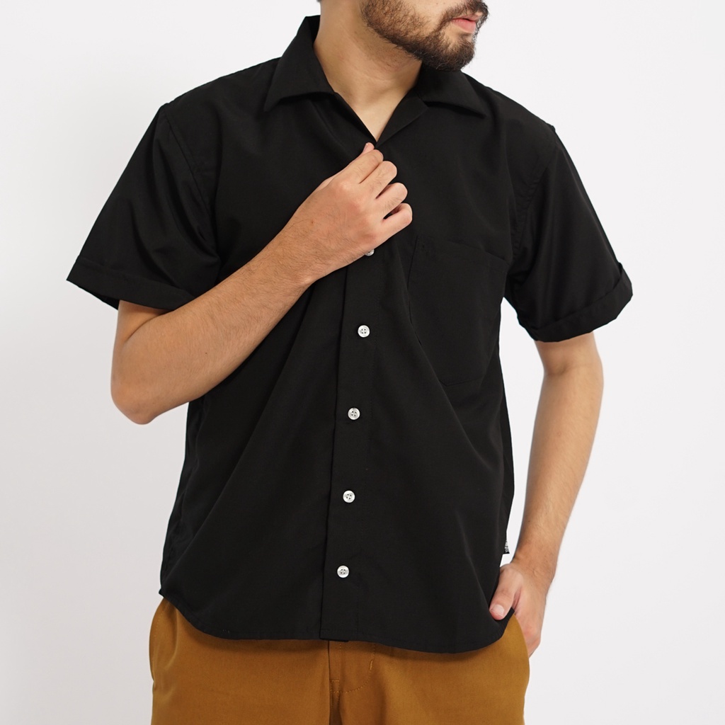 PLAIN Relax Collar Shirt (Kemeja Polos Kerah Relax)