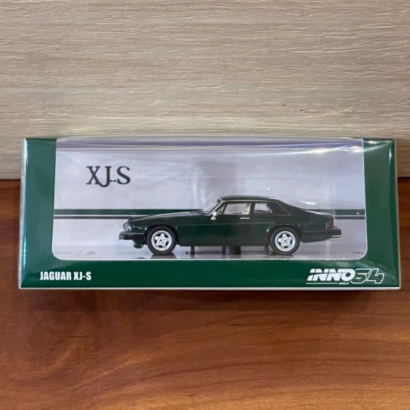 INNO64 JAGUAR XJ-S BRITISH RACING GREEN INNO 64
