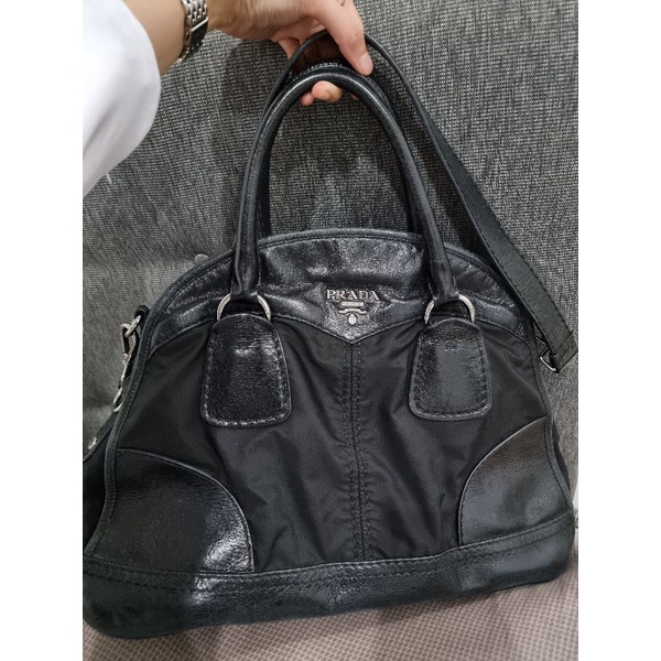 PRADA doctor bag preloved