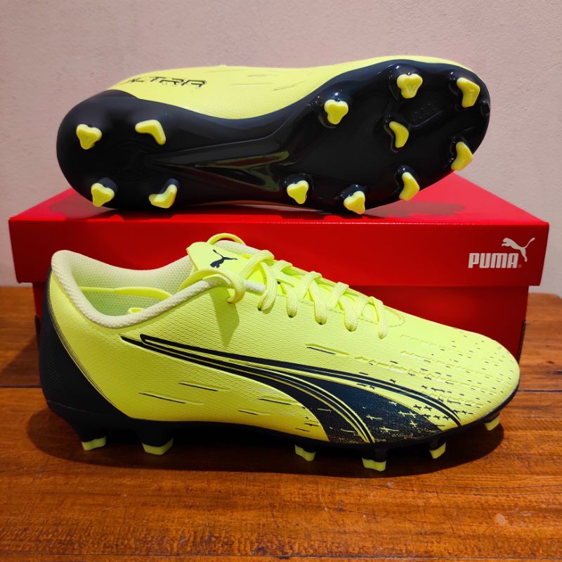 Sepatu Bola PUMA Original Ultra Play FG/AG 10690701