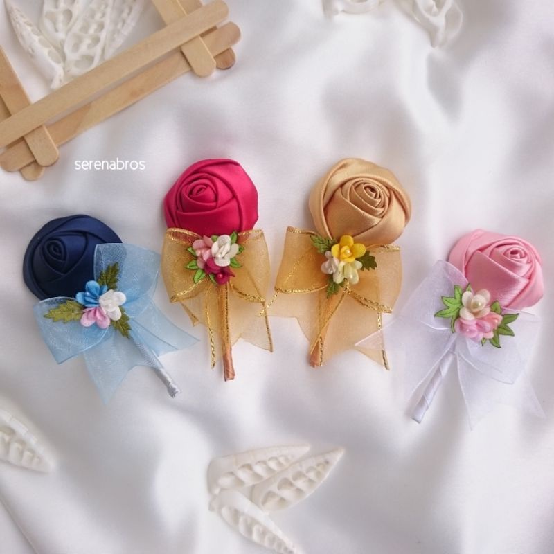 Bros Bunga / Bunga Jas / Pin Brooch / Tanda Panitia - Rosebud pita