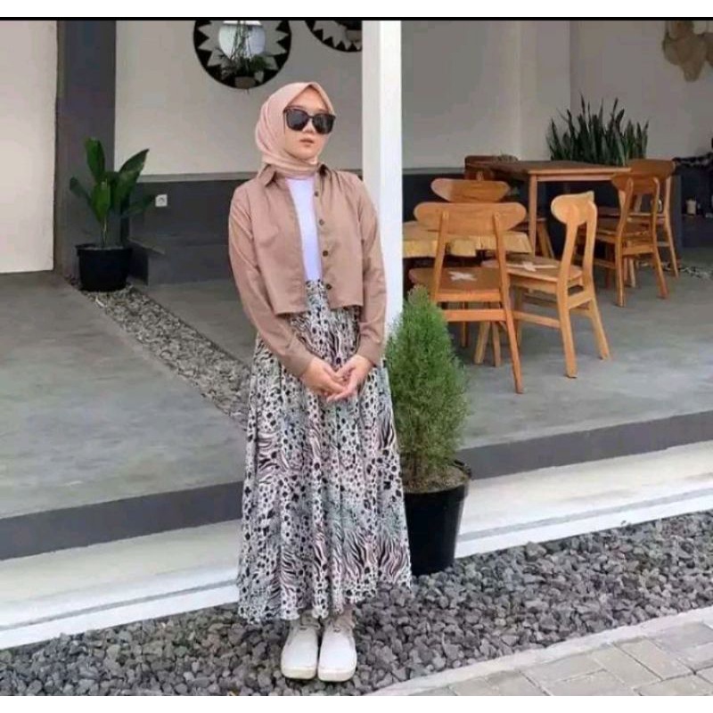 Kemeja Wanita Crop Full Kancing / Kemeja Wanita Bahan Crincle Premium / Kemeja Wanita Terbaru