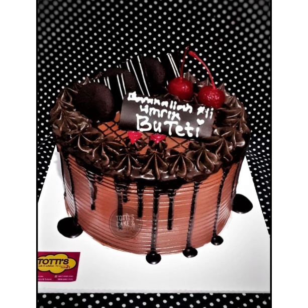 Kue ulang tahun 2 karakter / Kue Enak BLACKFOREST Birthday Cake / Kue Ulang Tahun selamat hari guru kue Ultah (16cm )