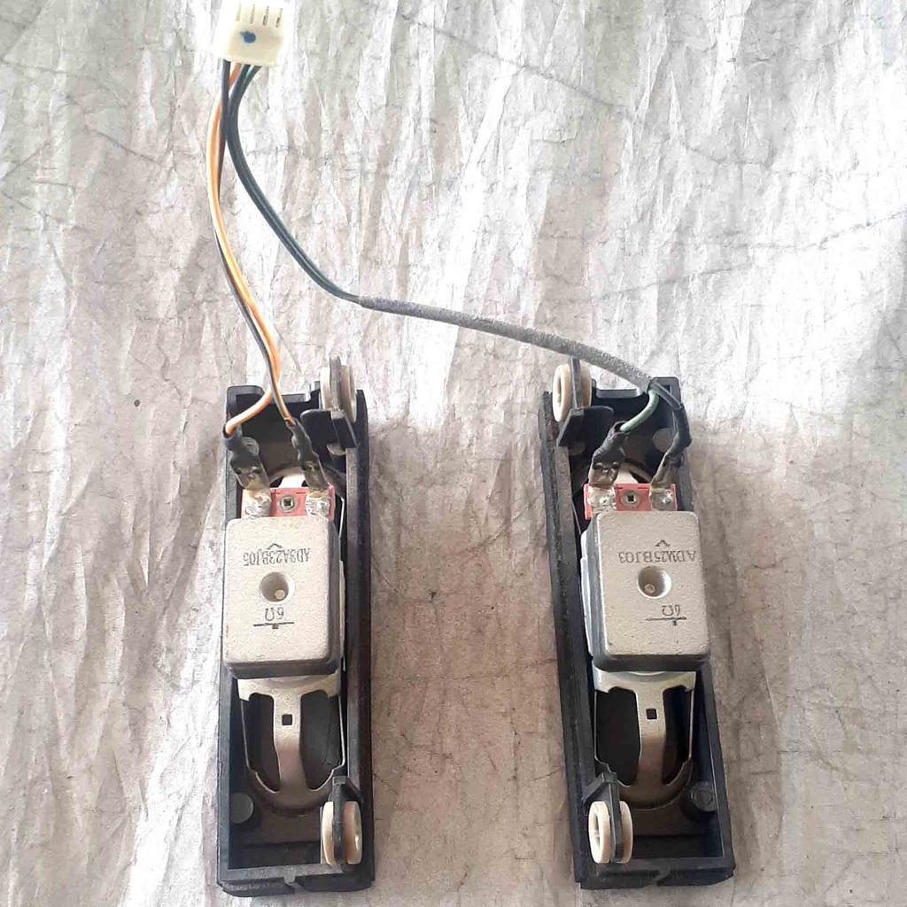 Speaker Samsung LED 22 Inch Speaker Samsung LED TV UA22ES5000R UA22ES5000 22ES5000 Spiker TV Samsung