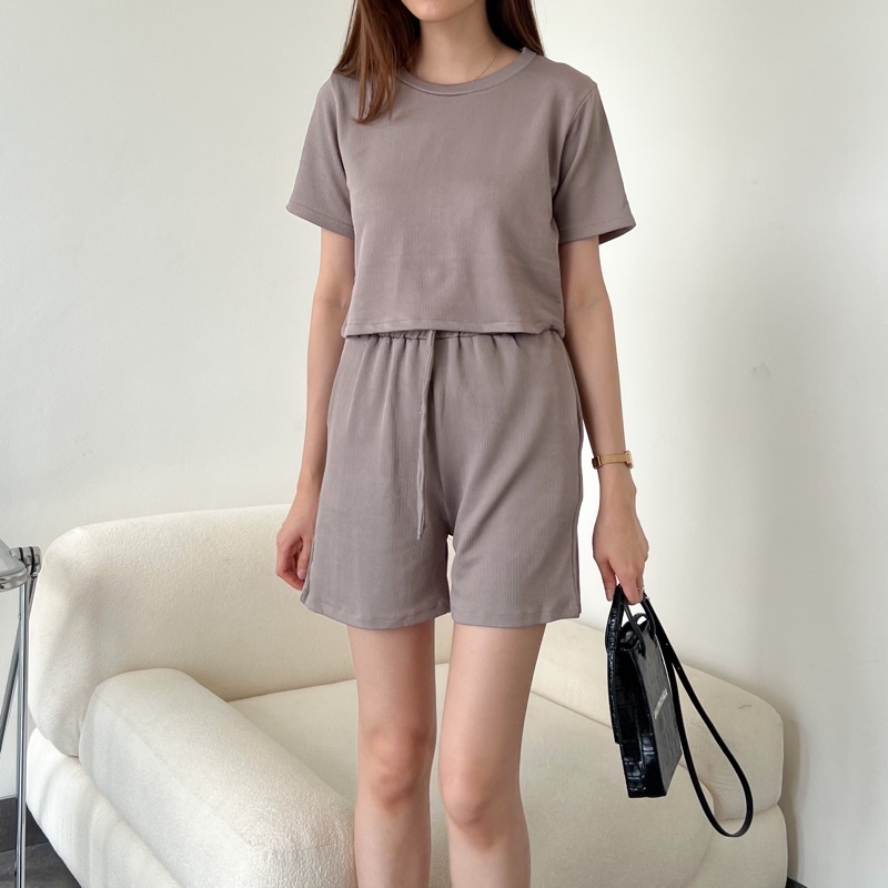 Beige Studio - Harriet Set / One Set Casual Wanita