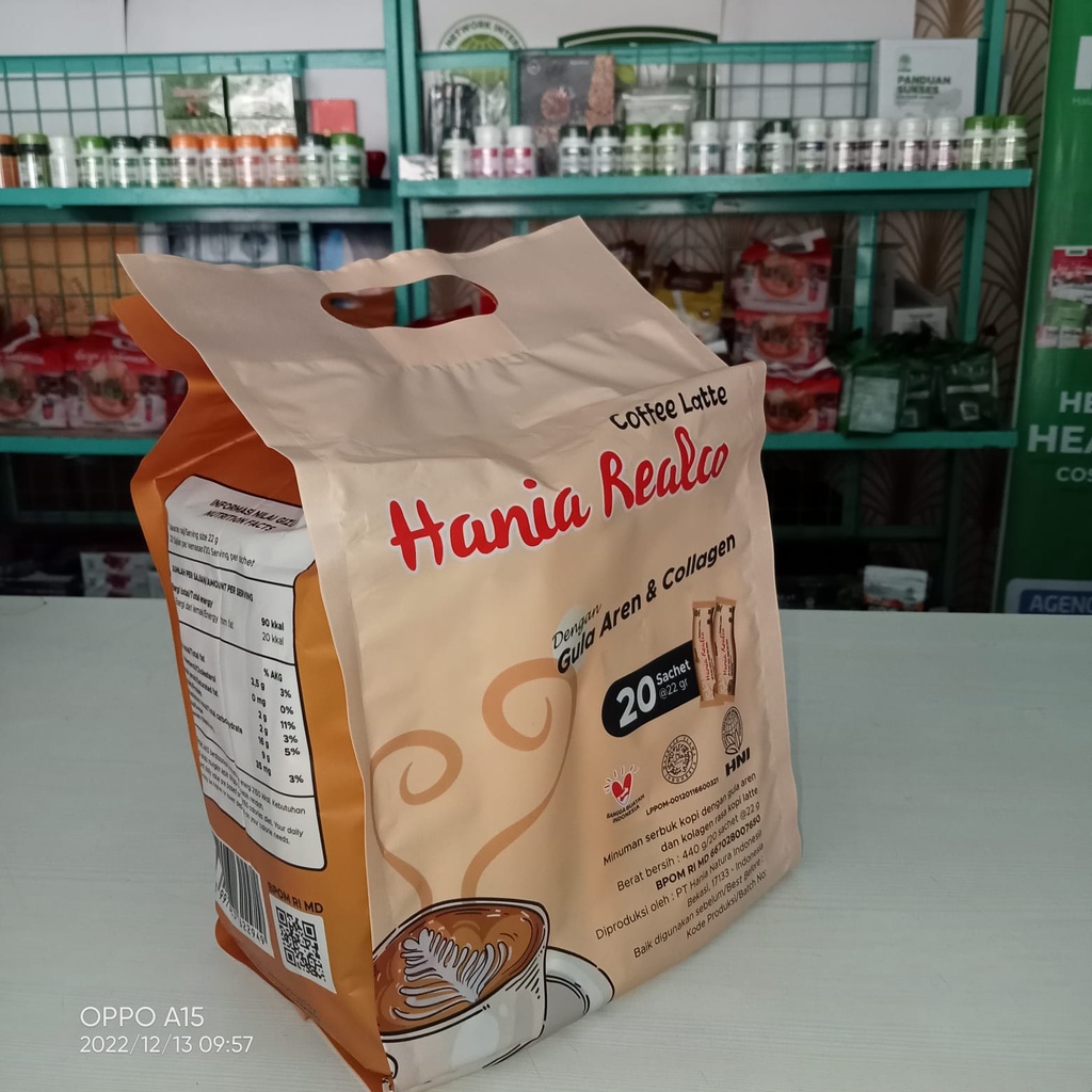 

HaniaRealcoLattte/gulaaren