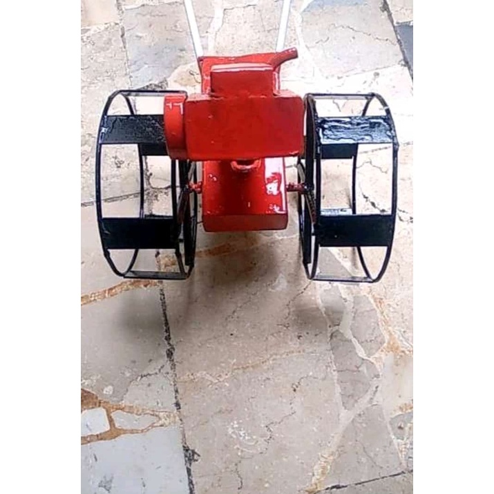 RB22 Mainan Traktor Super Jumbo Kendaraan Mainan Miniatur Traktor Bajak Sawah