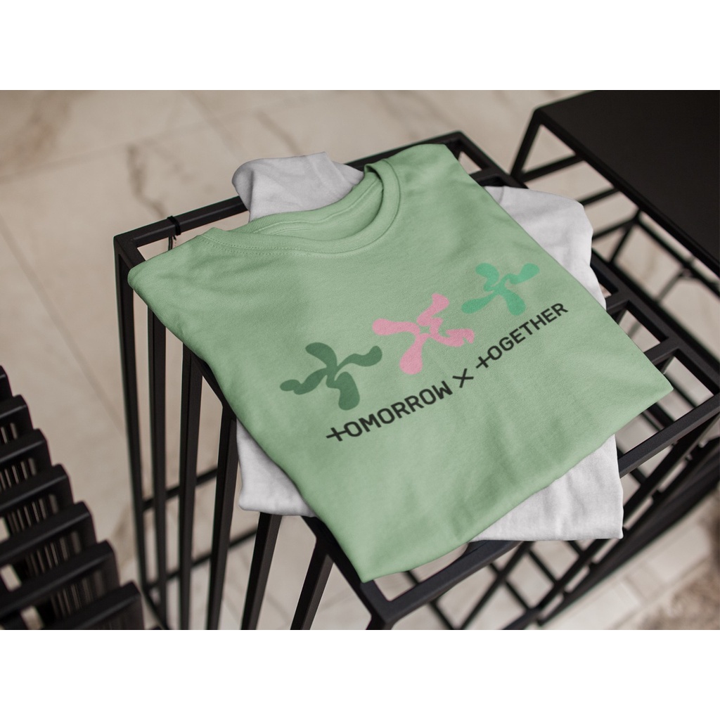 Pretty Savage - Kaos Oversize Tomorror X Together Temptation Logo