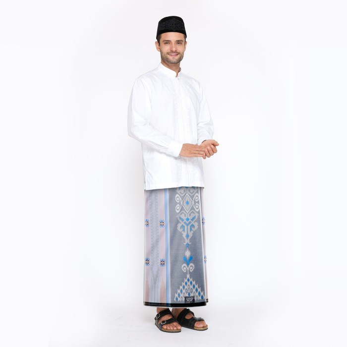 Sarung BHS Excellent Silver Motif SKA Putih Biru