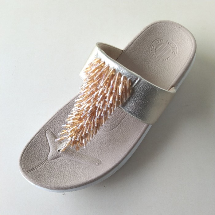 Sandal Slipper Kesehatan Wanita Gold Dr.Kong 3000900 - W .Letha