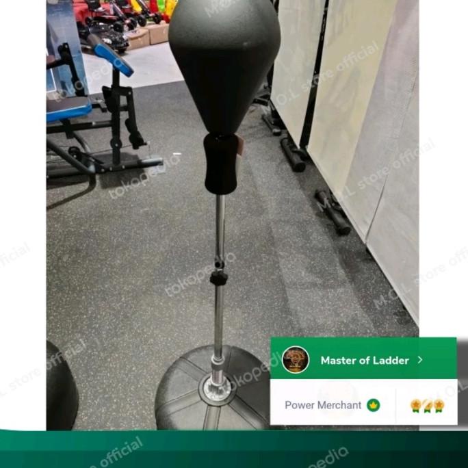 Berwyn samsak tinju berdiri hitam