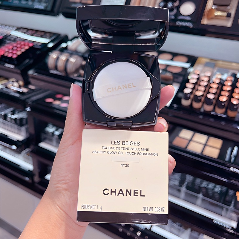 Jual Chanel Les Beiges Healthy Glow Gel Touch Foundation Cushion 11g ...