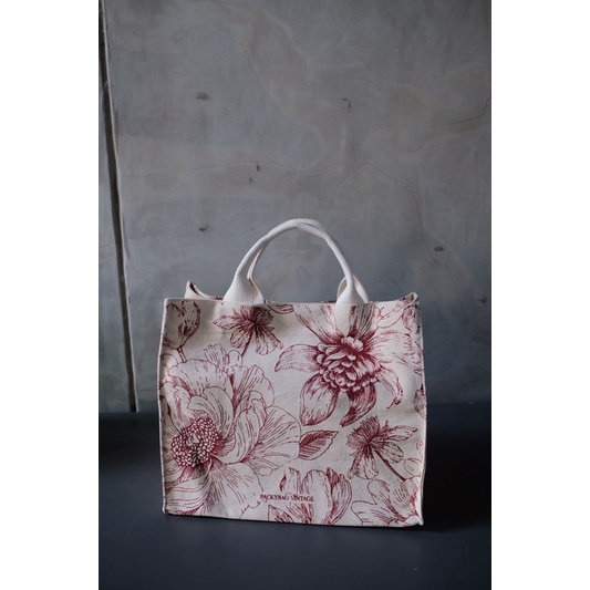 (READYSTOCK) TOILE DE JOUY PATTERNED TOTEBAG Canvass 30x14x25 cm // Tas Kanvas // Hampers bag