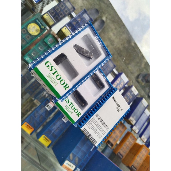 PAHAT BUBUT,INSERT BUBUT POTONG MRMN300 R1,5 PCD