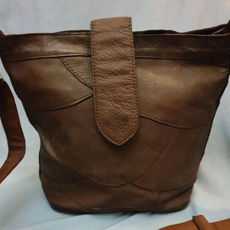 TAS KULIT ASLI PRELOVED