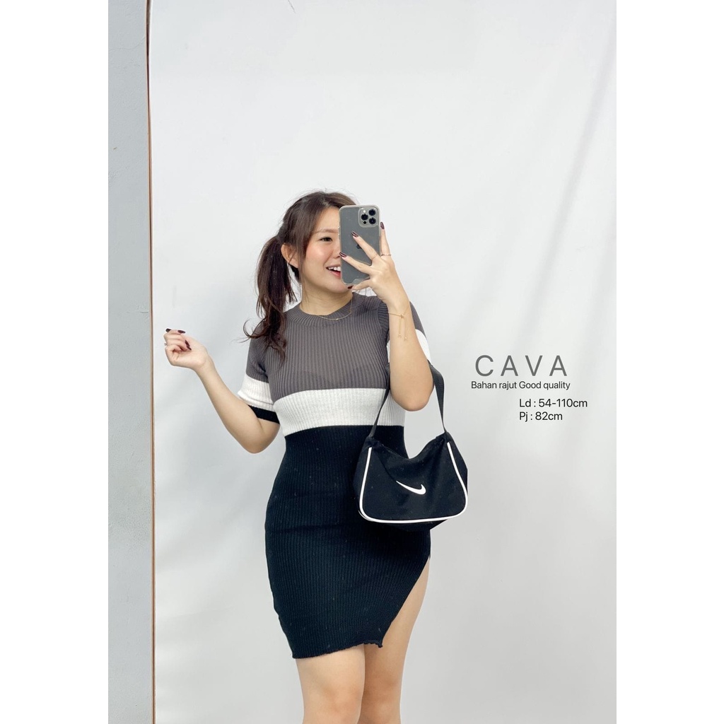 HOPYLOVY - Mini Dress Rajut Wanita List White Slit Simple Cava