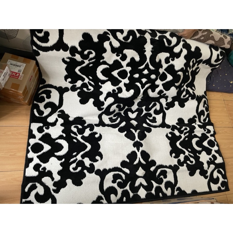 Karpet Lantai Maroc Monocrom 160x210 Preloved Like New