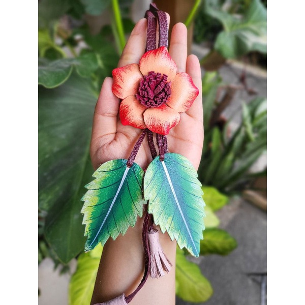 Bagcharm tas kulit Beelbe