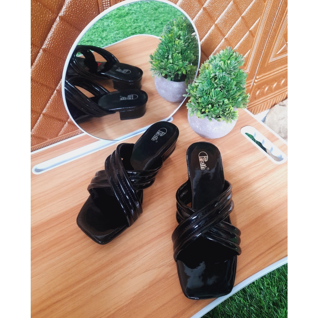 Sandal heels wanita 3cm hak tahu model silang DR03