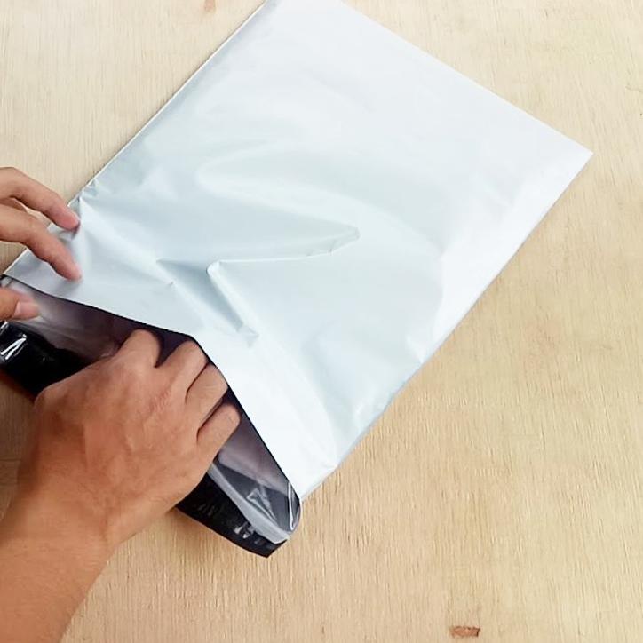 

ち ISI 100 lembar 25x35 PLASTIK ONLINE SHOP + LEM / POLYMAILER TEBAL (GROSIR) ₹