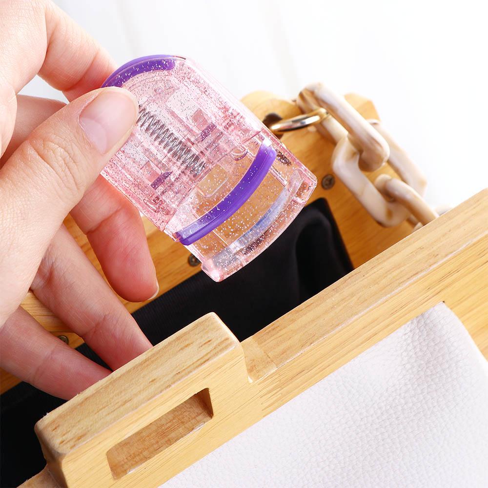 Penjepit Bulu Mata Glitter Agustina Profesional Alami Aksesoris Kosmetik Alat Makeup Halus Flash Wide-angle Mini Eyelash Clip