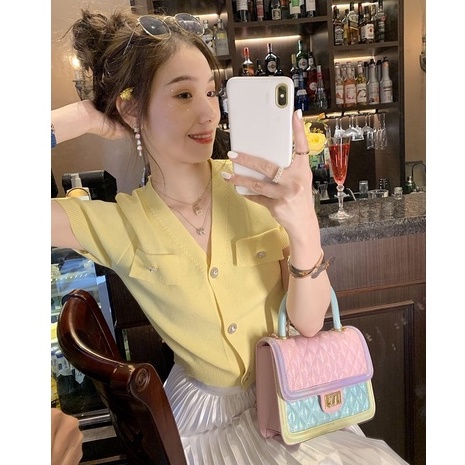 [littlecrab] Atasan Blouse Knit Top Kuning With Pearl Cardigan Rajut V-Neck Shirt Lengan Pendek Blus Berkualitas Outer Kuning Pretty Color Semi Crop Korean Style