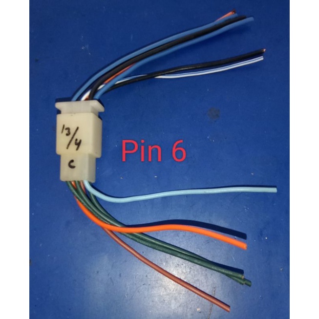 PNP Soket sambungan konektor pin 6