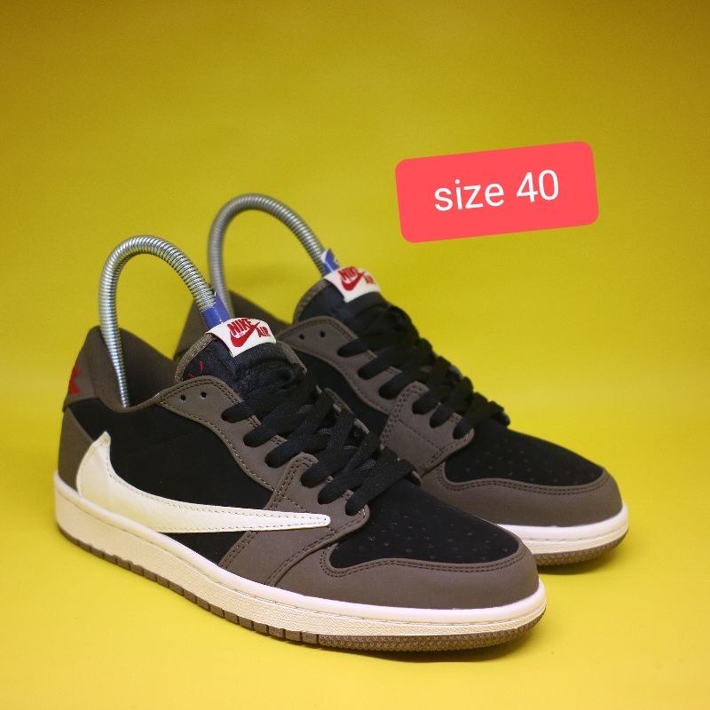 Nike Travis Scott x Air Jordan 1 Low (second LIKE NEW)