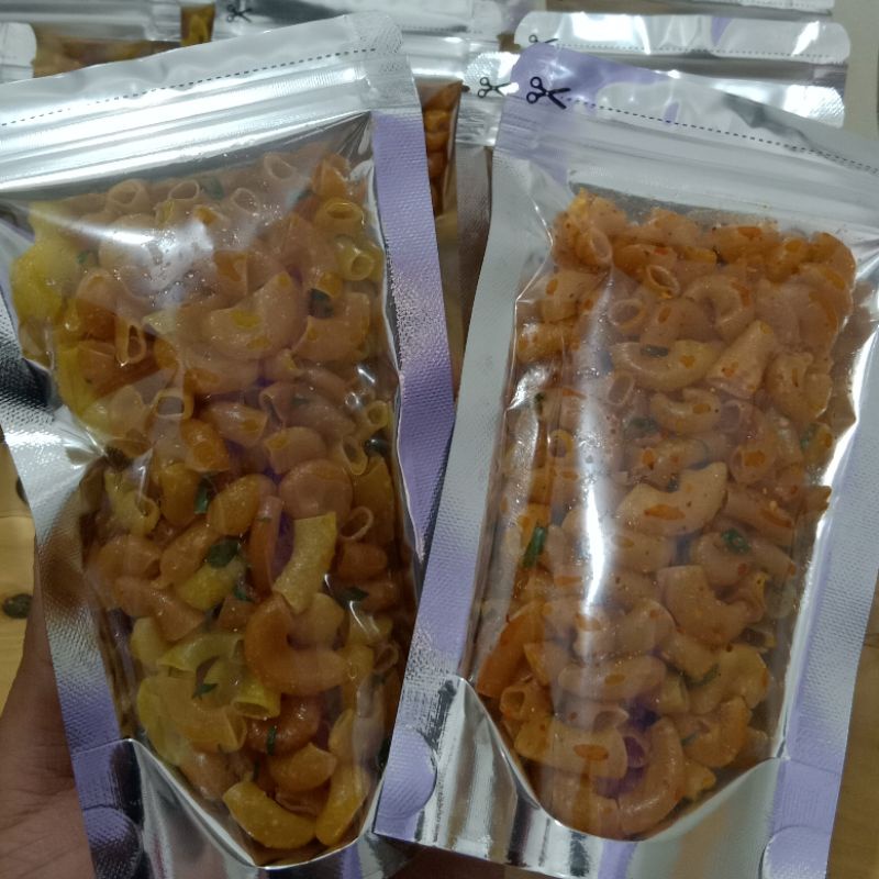 

MAKARONI/MAKARONI BANTET PEDAS GURIH