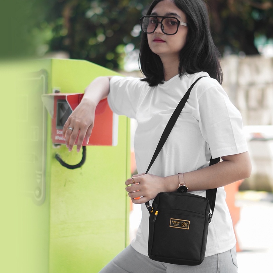 Cross body bag Heavy | Slingbag mini distro Heavy.bags | Tas Selempang Sling bag | Tas Pria Slingbag