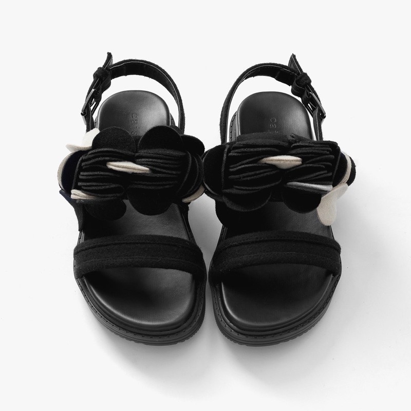 PRELOVED CAJSA KAI STRAP SANDALS PLATFORM