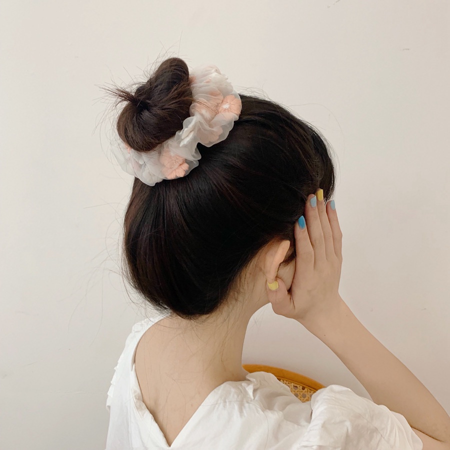 KARET SCRUNCHIE FLOWER, IKAT RAMBUT KOREA